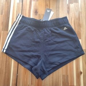 Adidas NWT high waist knit short size M